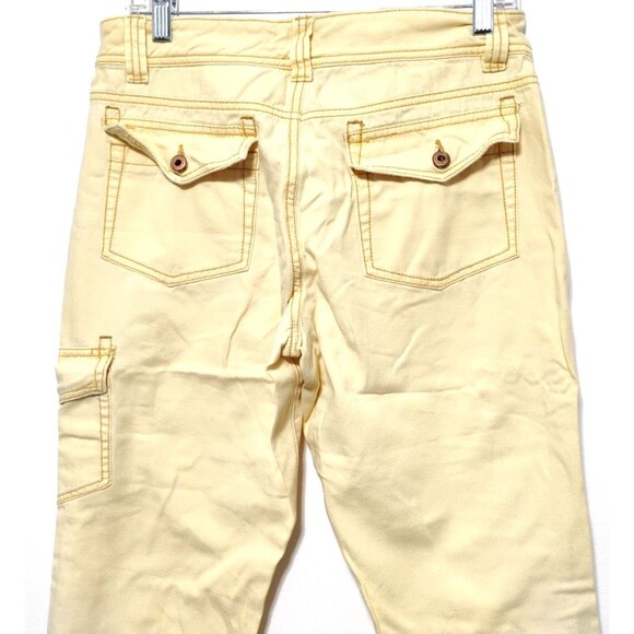 Womens Yellow Cargo Capri Pants Size Medium 6 Pocket Utility Button Zip Outdoor - Picture 8 of 8